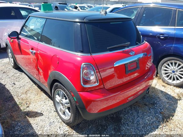 2013 MINI HARDTOP COOPER