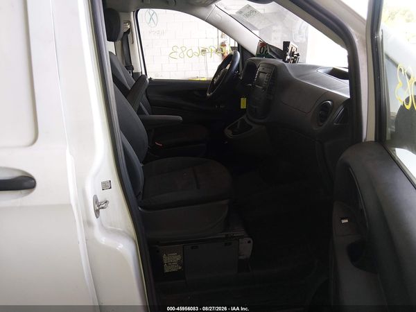 2016 MERCEDES-BENZ METRIS — I5