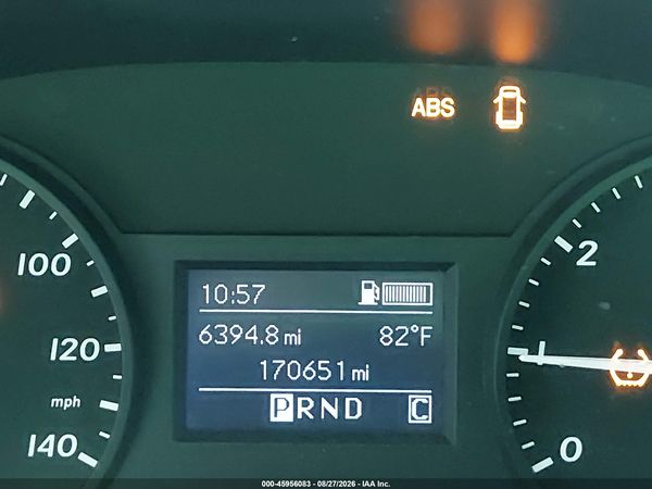 2016 MERCEDES-BENZ METRIS — I118