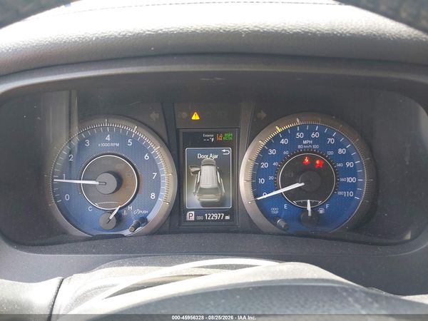2019 TOYOTA SIENNA XLE 8 PASSENGER