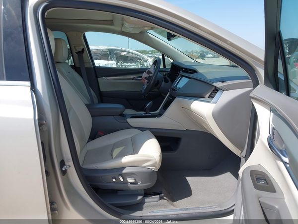 2017 CADILLAC XT5 PREMIUM LUXURY — I5
