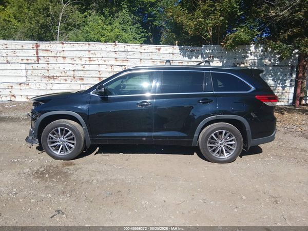 2018 TOYOTA HIGHLANDER XLE