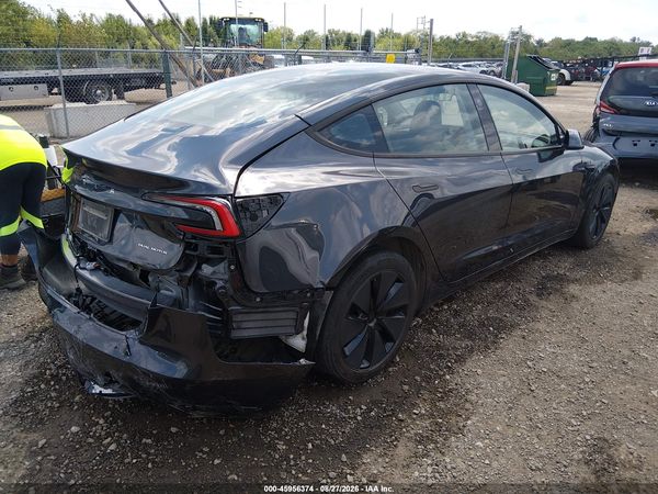 2025 TESLA MODEL 3 — I4