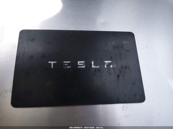 2025 TESLA MODEL 3 — I11