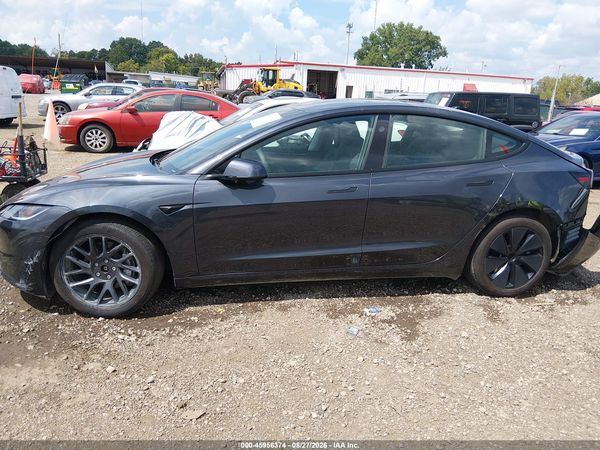 2025 TESLA MODEL 3 — I117