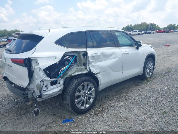 2023 TOYOTA HIGHLANDER LIMITED