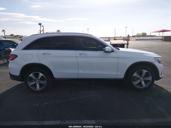 2016 MERCEDES-BENZ GLC 300 GLC300 — I116