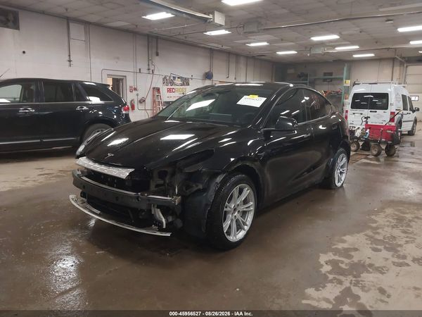 2023 TESLA MODEL Y — I2