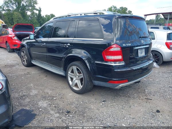 2012 MERCEDES-BENZ GL 550 4MATIC — I3