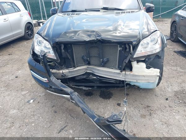 2012 MERCEDES-BENZ GL 550 4MATIC — I152
