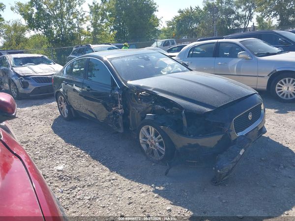 2018 JAGUAR XE 25T PREMIUM — I1
