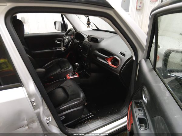2016 JEEP RENEGADE TRAILHAWK