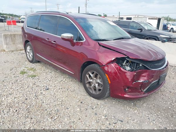 2019 CHRYSLER PACIFICA LIMITED