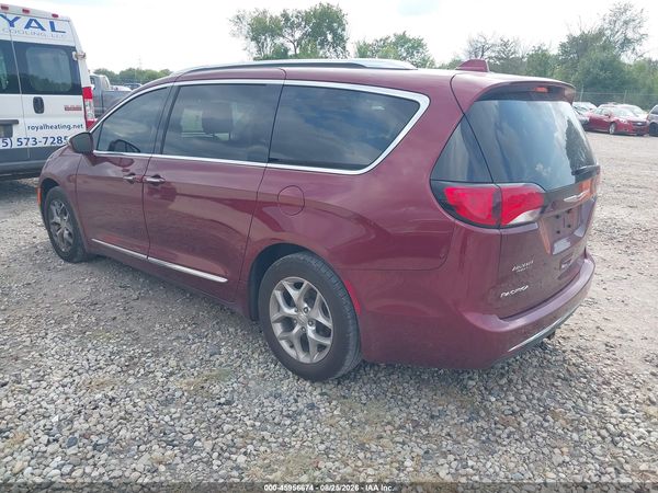 2019 CHRYSLER PACIFICA LIMITED