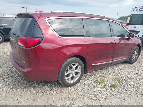 2019 CHRYSLER PACIFICA LIMITED