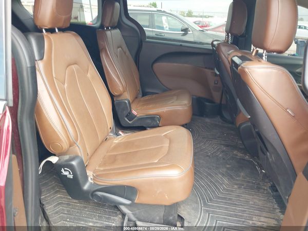 2019 CHRYSLER PACIFICA LIMITED