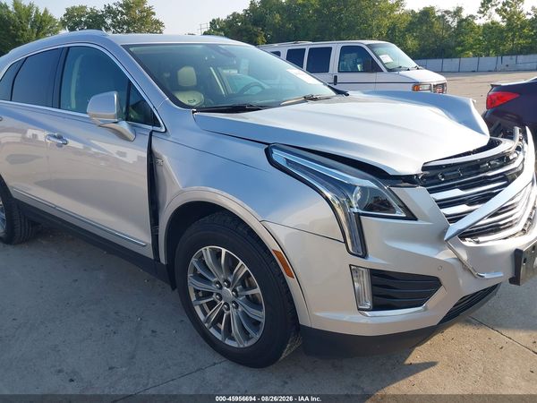2017 CADILLAC XT5 LUXURY — I152