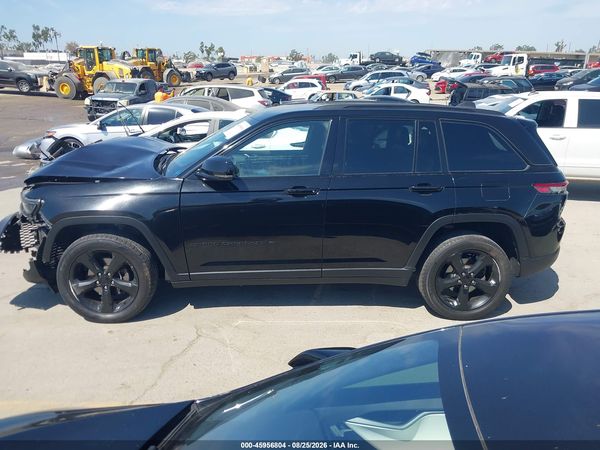 2022 JEEP GRAND CHEROKEE