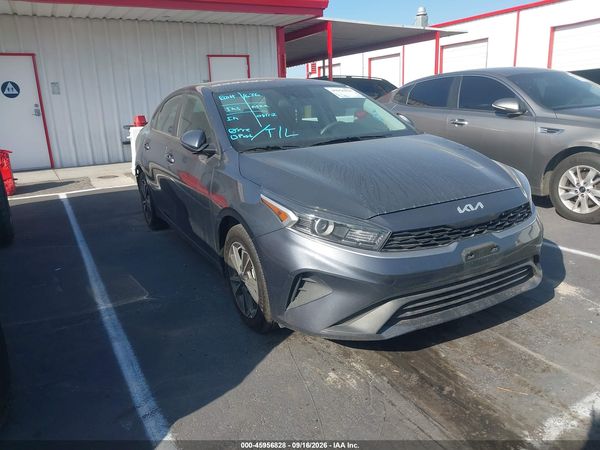 2023 KIA FORTE LXS