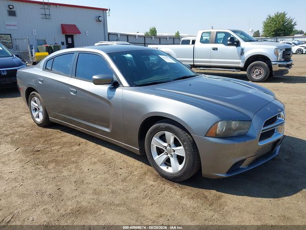 2012 DODGE CHARGER SE