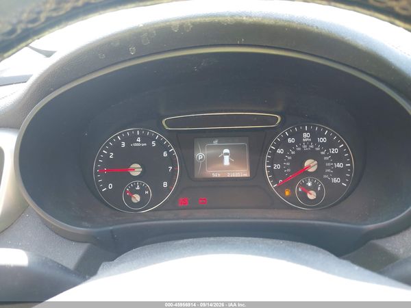 2017 KIA SORENTO 2.4L LX — I7