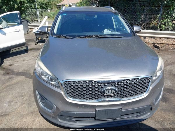 2017 KIA SORENTO 2.4L LX — I115
