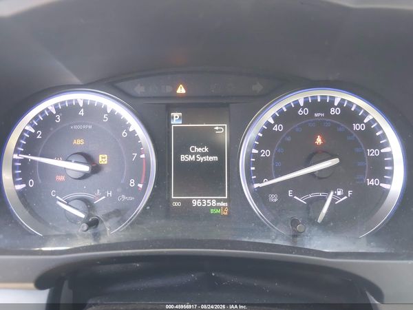 2018 TOYOTA HIGHLANDER XLE — I7