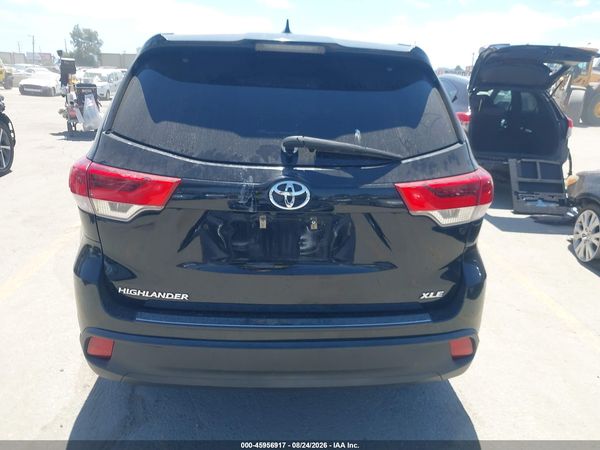 2018 TOYOTA HIGHLANDER XLE — I119