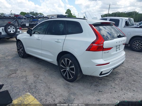 2024 VOLVO XC60 B5 PLUS DARK THEME — I3
