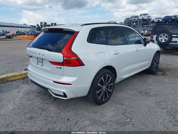 2024 VOLVO XC60 B5 PLUS DARK THEME — I4