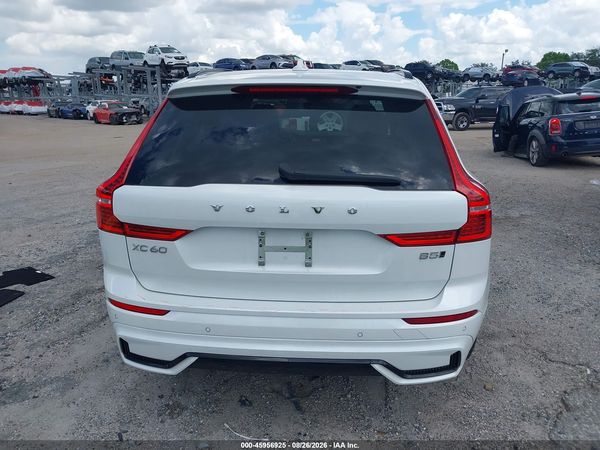 2024 VOLVO XC60 B5 PLUS DARK THEME — I119
