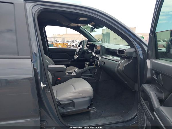 2025 TOYOTA TACOMA TRD SPORT — I5