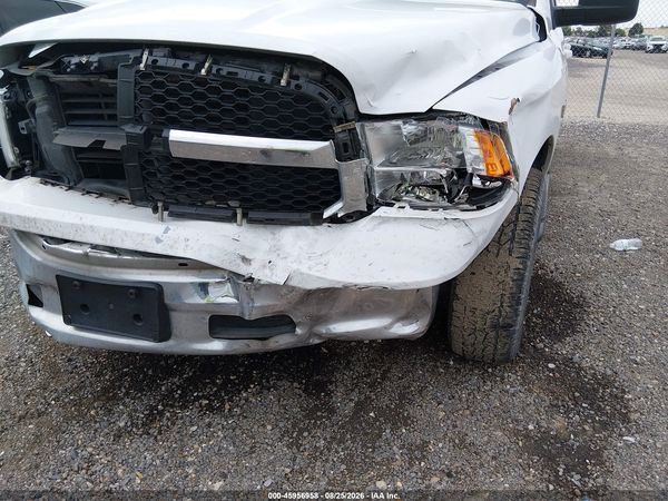 2019 RAM 1500 CLASSIC SLT  4X2 6'4 BOX