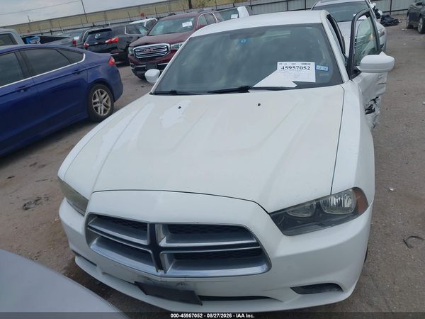 2013 DODGE CHARGER SE