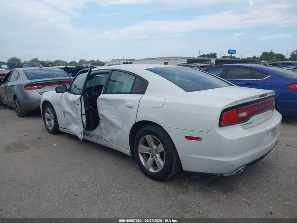 2013 DODGE CHARGER SE