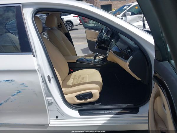 2016 BMW 528I