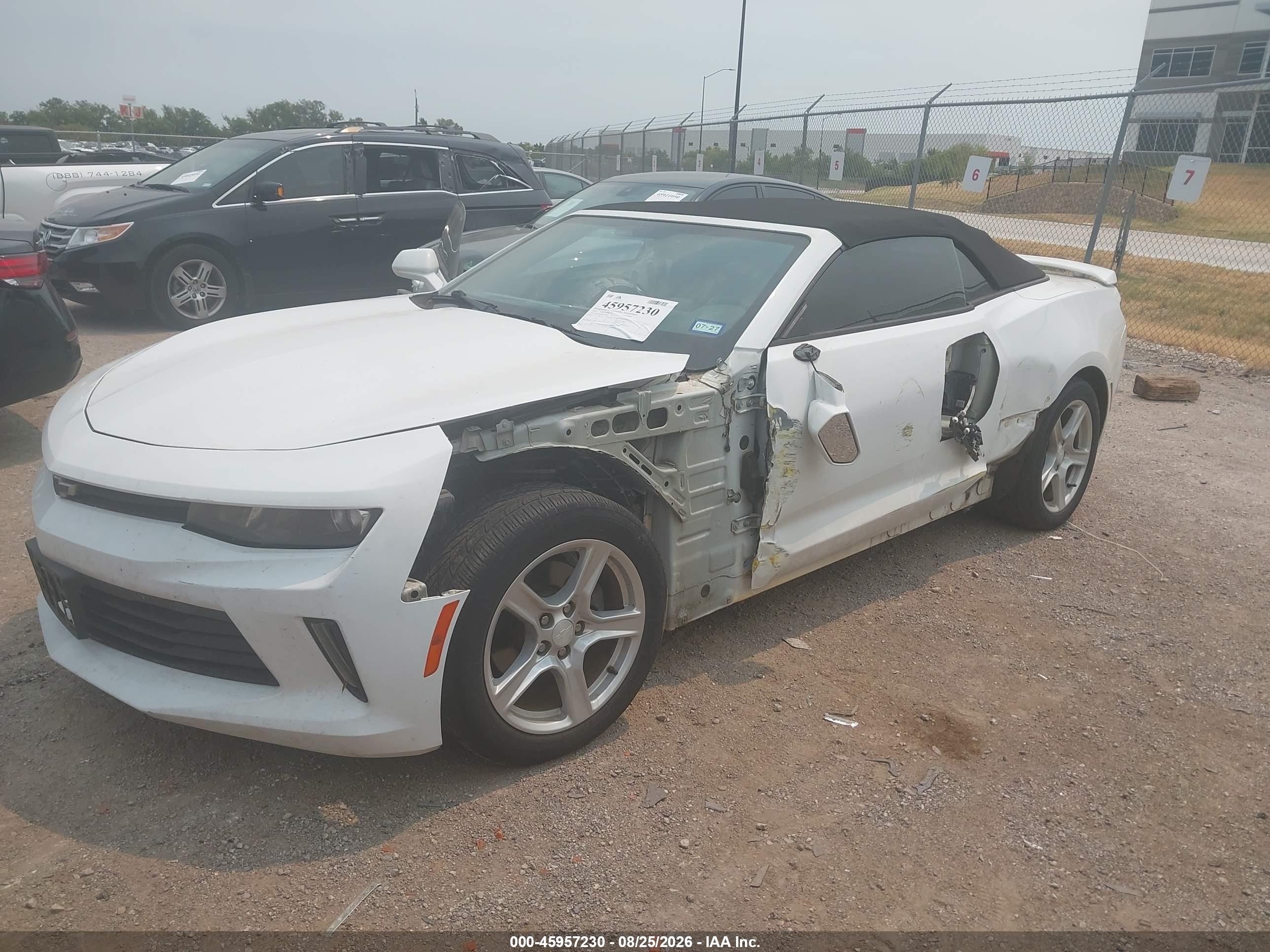 2018 CHEVROLET CAMARO 1LT — I2