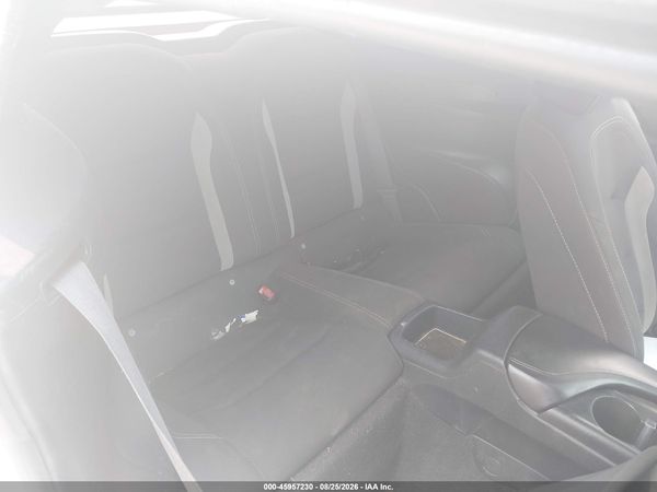 2018 CHEVROLET CAMARO 1LT — I8