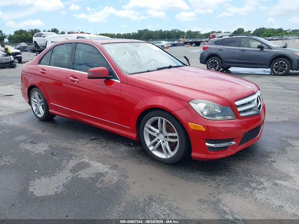 2013 MERCEDES-BENZ C 250 SPORT