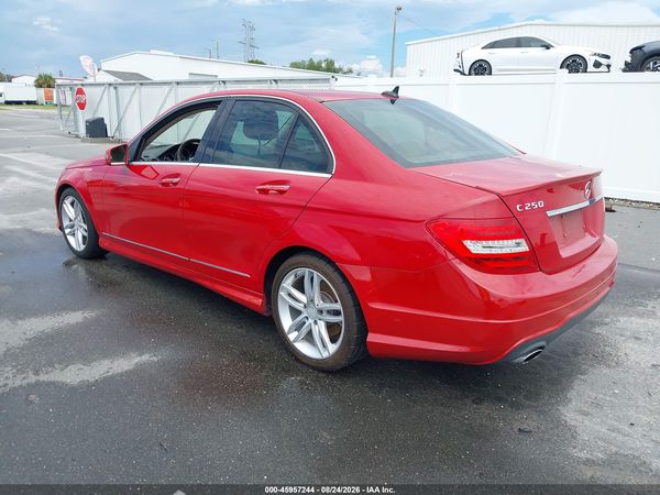 2013 MERCEDES-BENZ C 250 SPORT