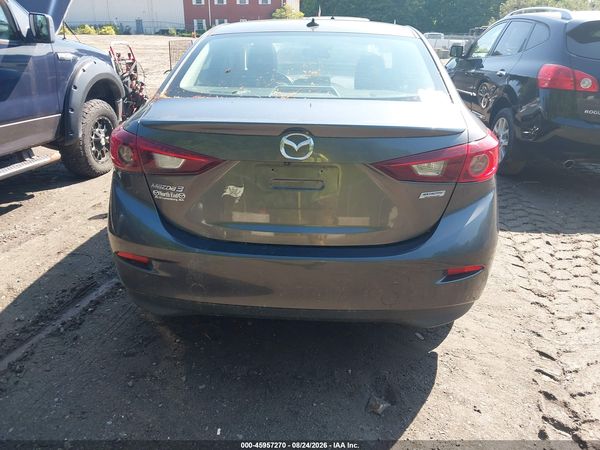 2018 MAZDA MAZDA3 TOURING