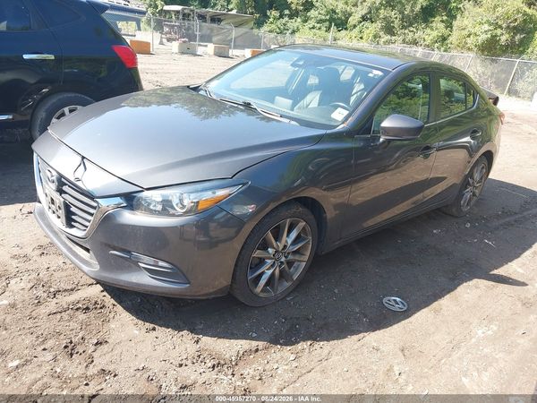 2018 MAZDA MAZDA3 TOURING