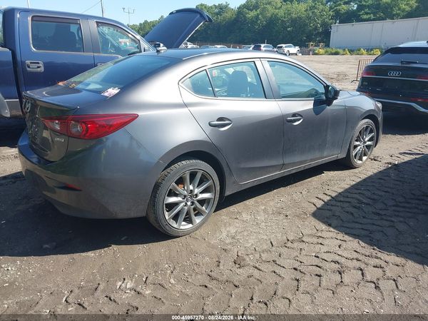 2018 MAZDA MAZDA3 TOURING