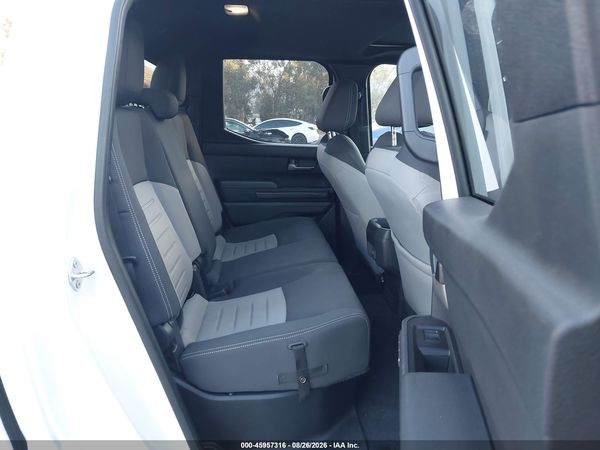 2024 TOYOTA TACOMA TRD SPORT — I8