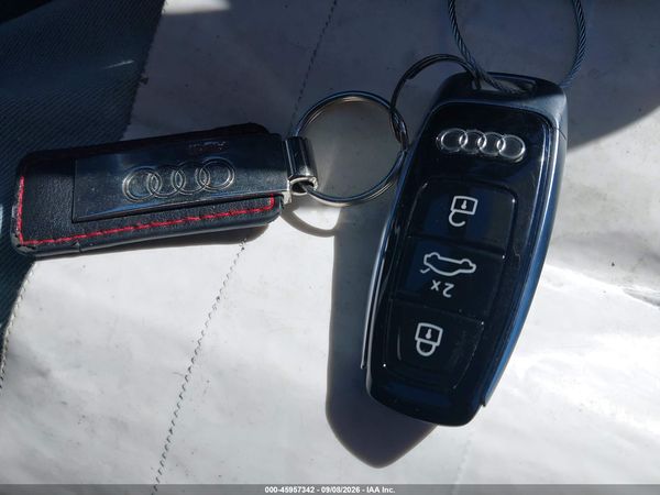 2023 AUDI E-TRON PREMIUM PLUS QUATTRO — I11