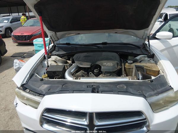 2013 DODGE CHARGER SE