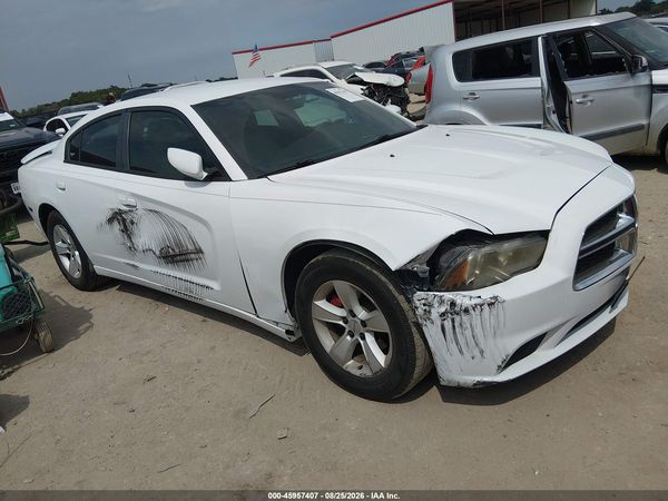 2013 DODGE CHARGER SE