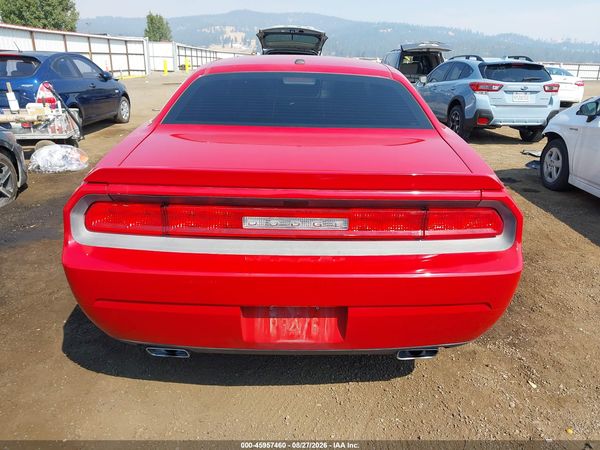 2012 DODGE CHALLENGER SXT