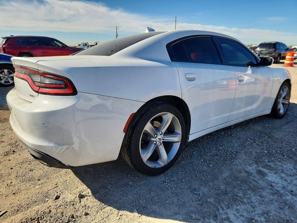 2018 DODGE CHARGER SXT Plus