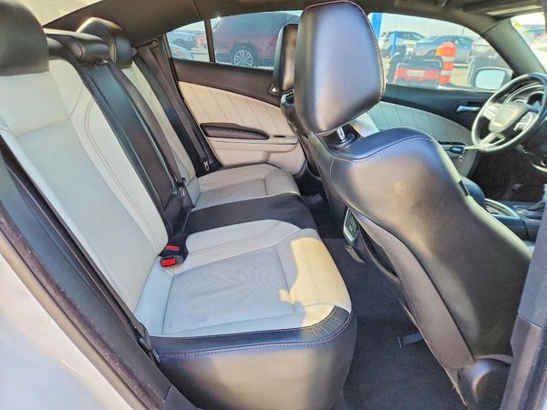 2018 DODGE CHARGER SXT Plus